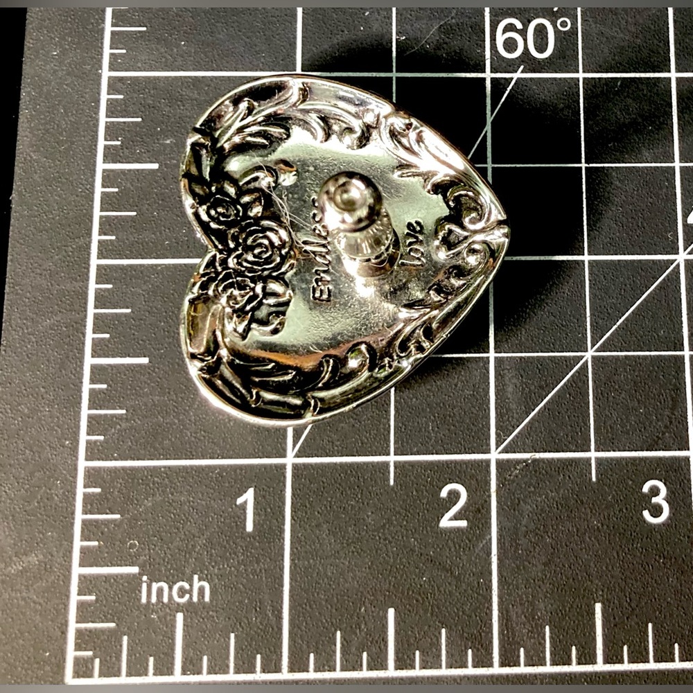 Vintage Endless Love Ring Holder - Picture 2 of 7
